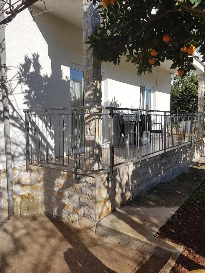 סטארי גראד Apartments By The Sea Stari Grad, Hvar - 16392 מראה חיצוני תמונה